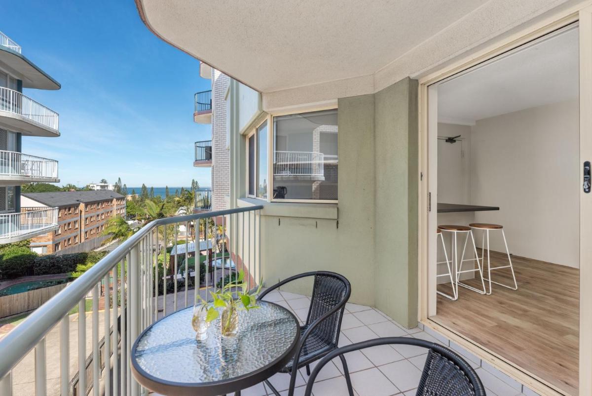 Nautilus Unit 3 Kings Beach QLD - Housity