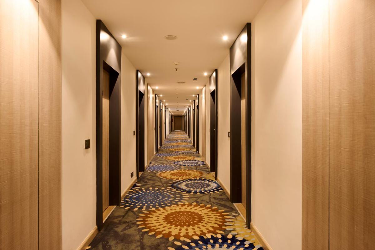 Delite Sarovar Portico Faridabad - Housity