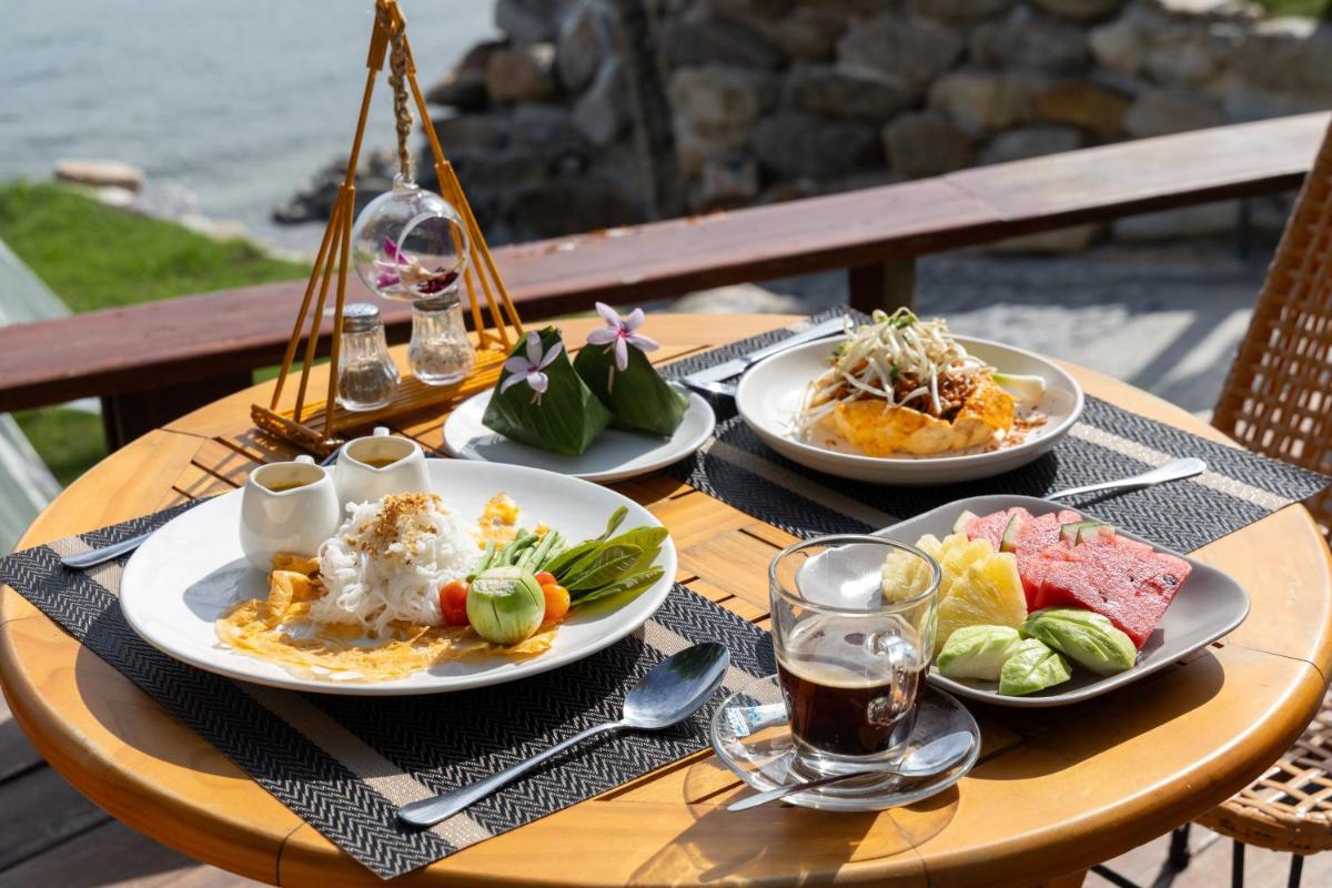 X-Sea Khanom Harbor Bay Resort - Housity
