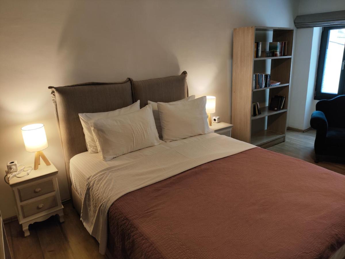 Ulysses Apartments Monastiraki - Housity