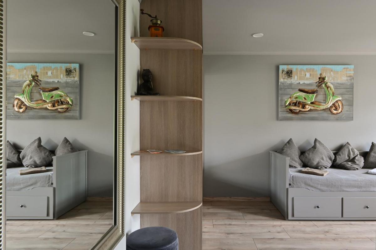 Loft design studio apartment & FREE parking - Housity