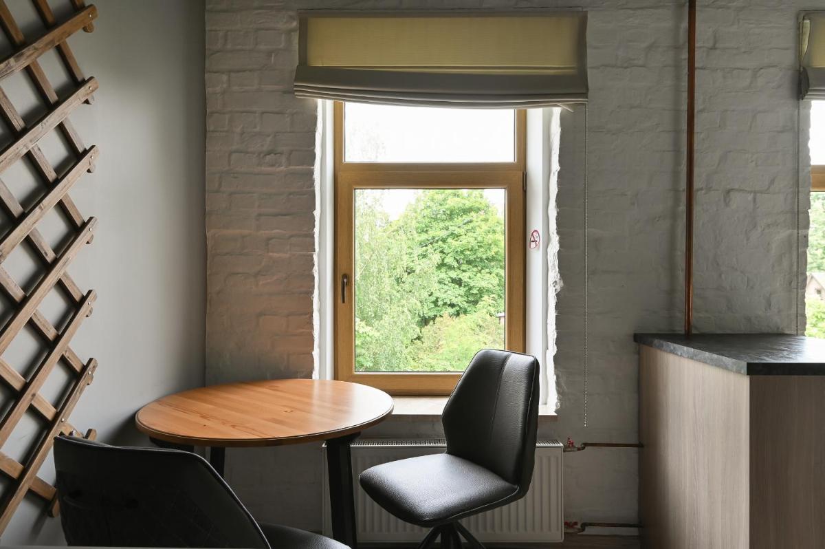 Loft design studio apartment & FREE parking - Housity