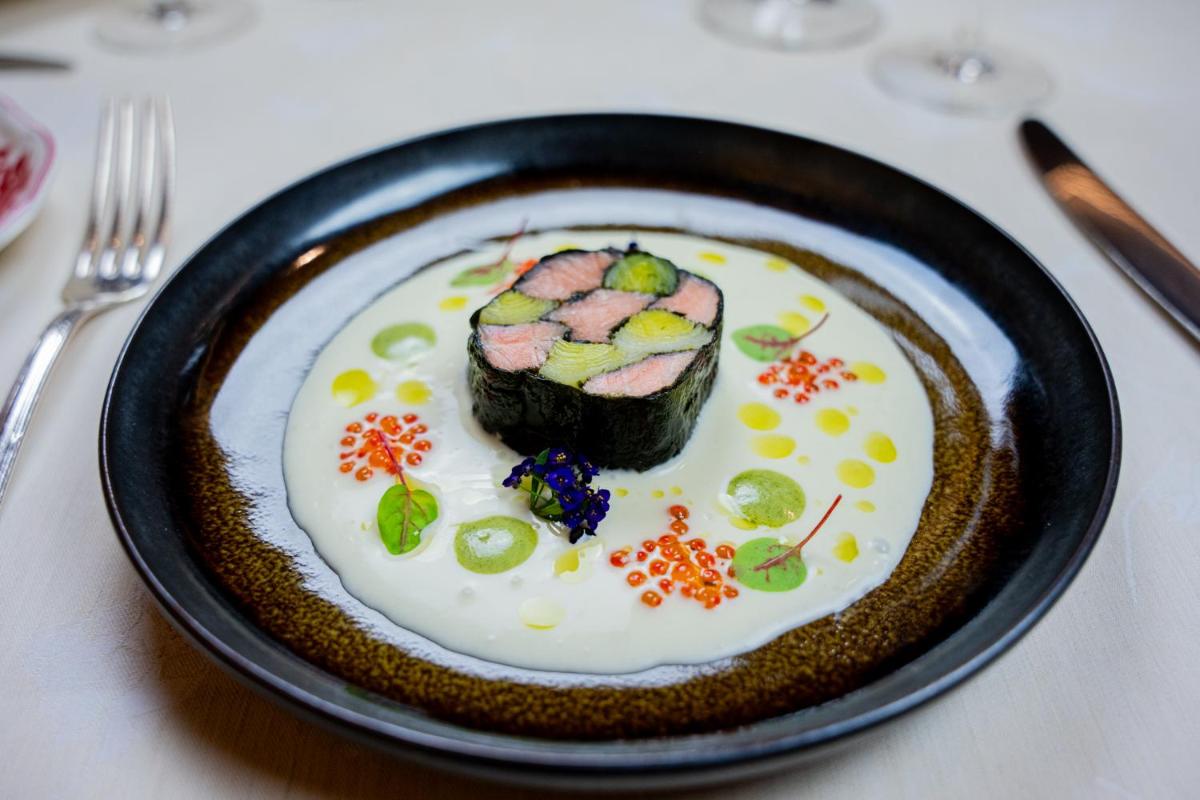 Nourriture dans l'hôtel ou à proximité