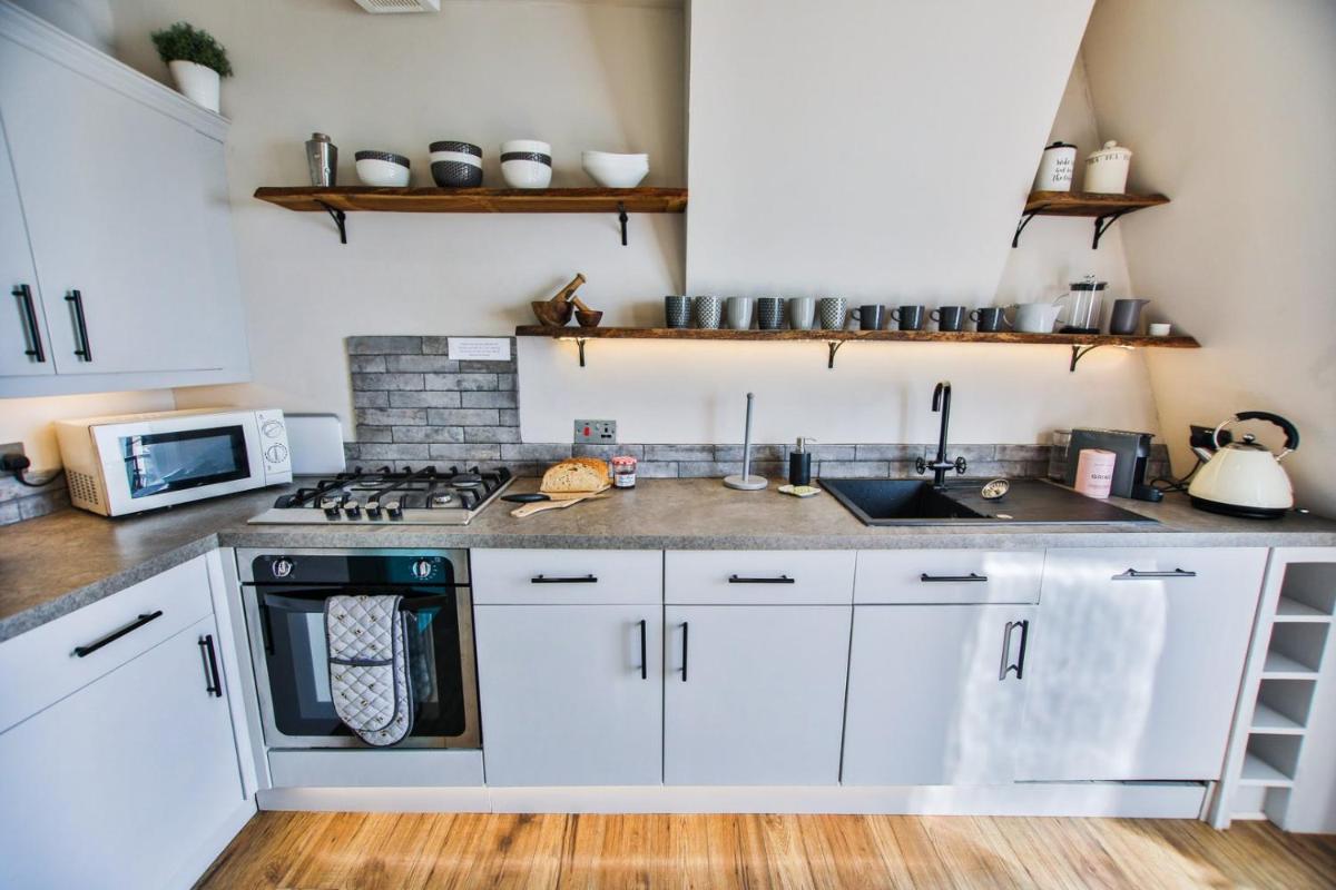 The Sunrise Penthouse - Housity