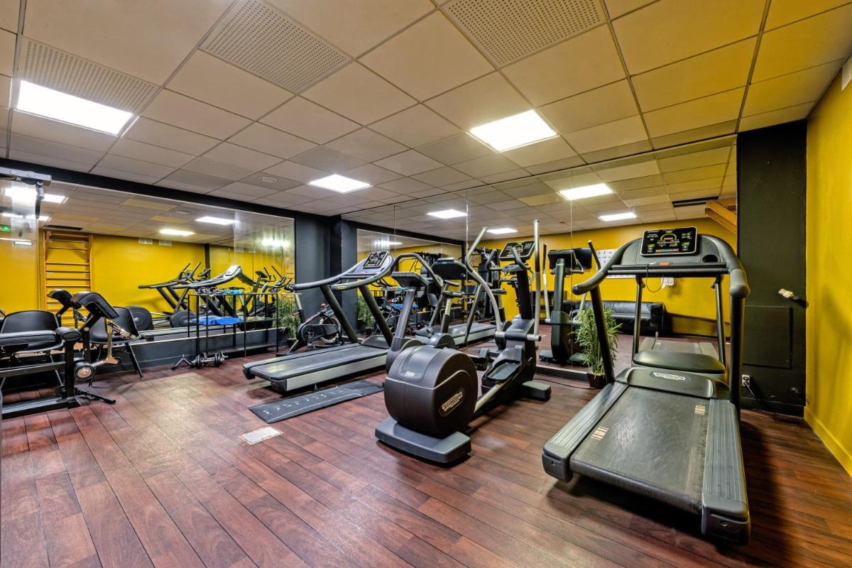 Salle ou équipements de sports de l'établissement Logis Hotel Center