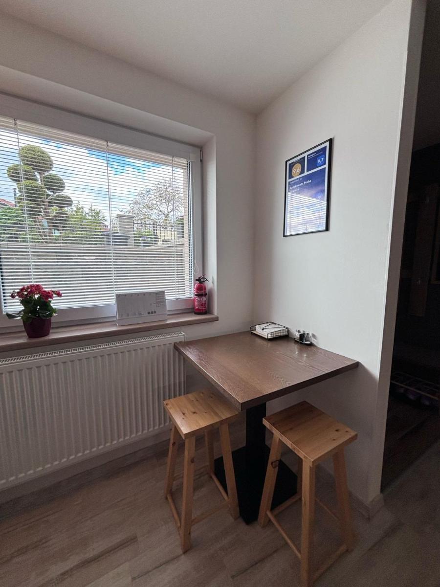 Apartments Praha Jinonice - Housity