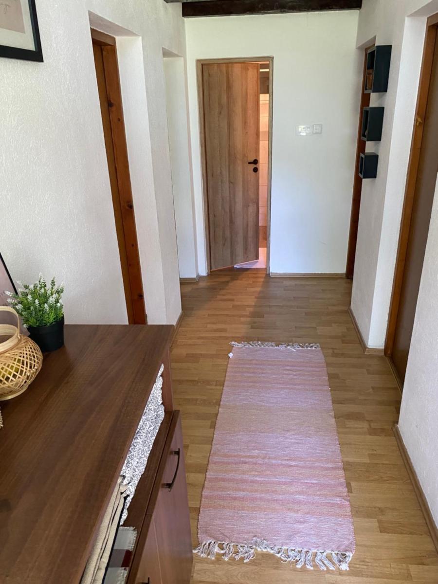 Konjic Lakeside Resort - Housity