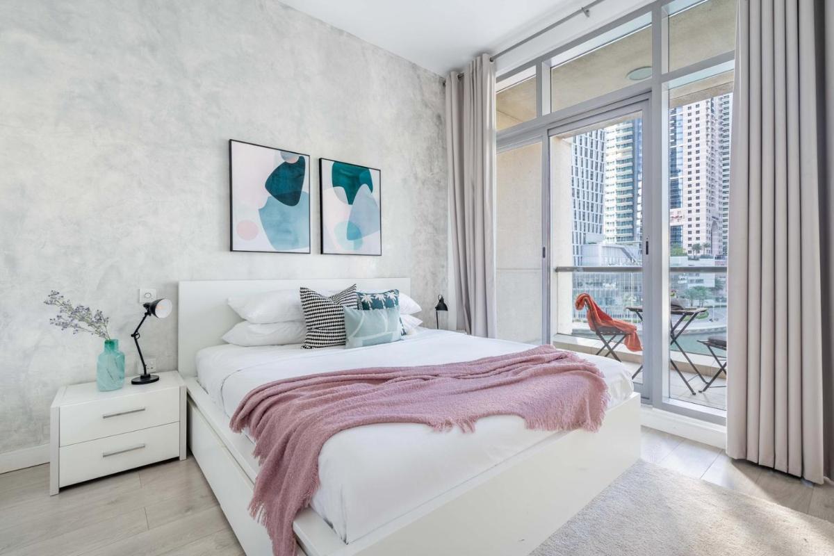 GuestReady - Right on the Waterfront - Housity