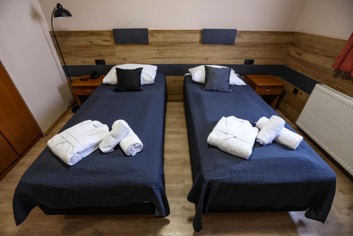 Hotel Zagi - Housity