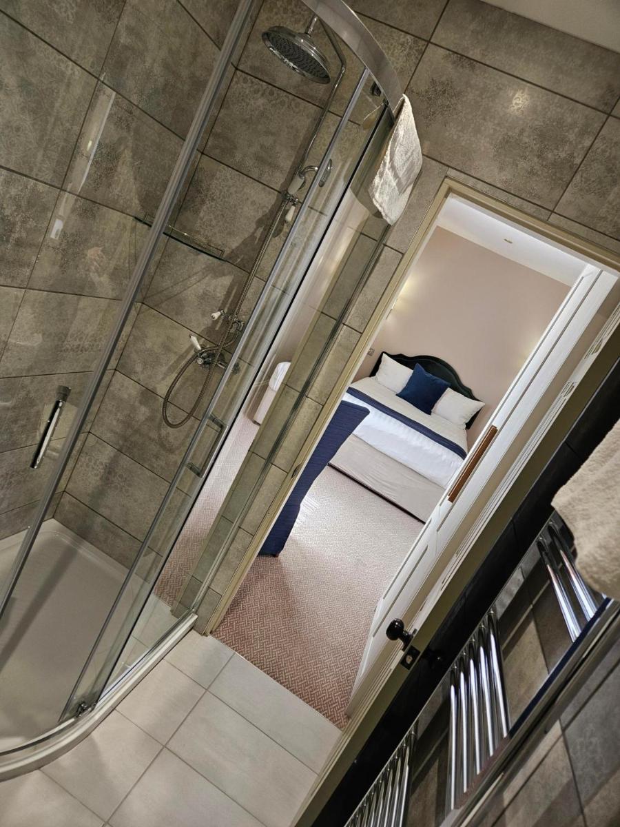 Owston Hall Hotel - Housity