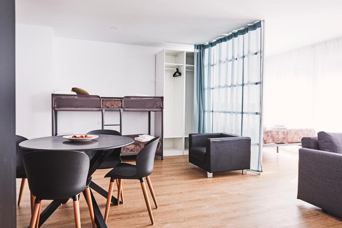 Ribalta Sensaciones - Housity