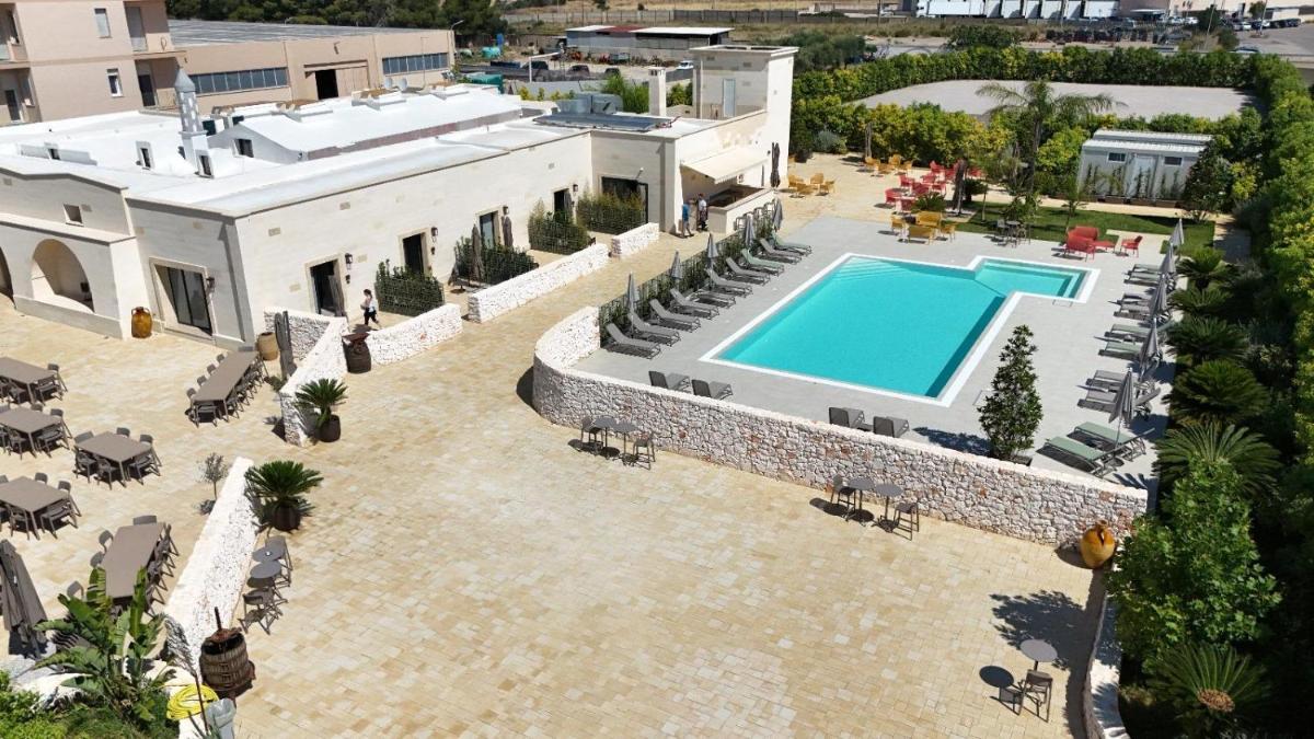 MASSERIA ACQUASALE - RELAIS & RESTAURANT - Housity