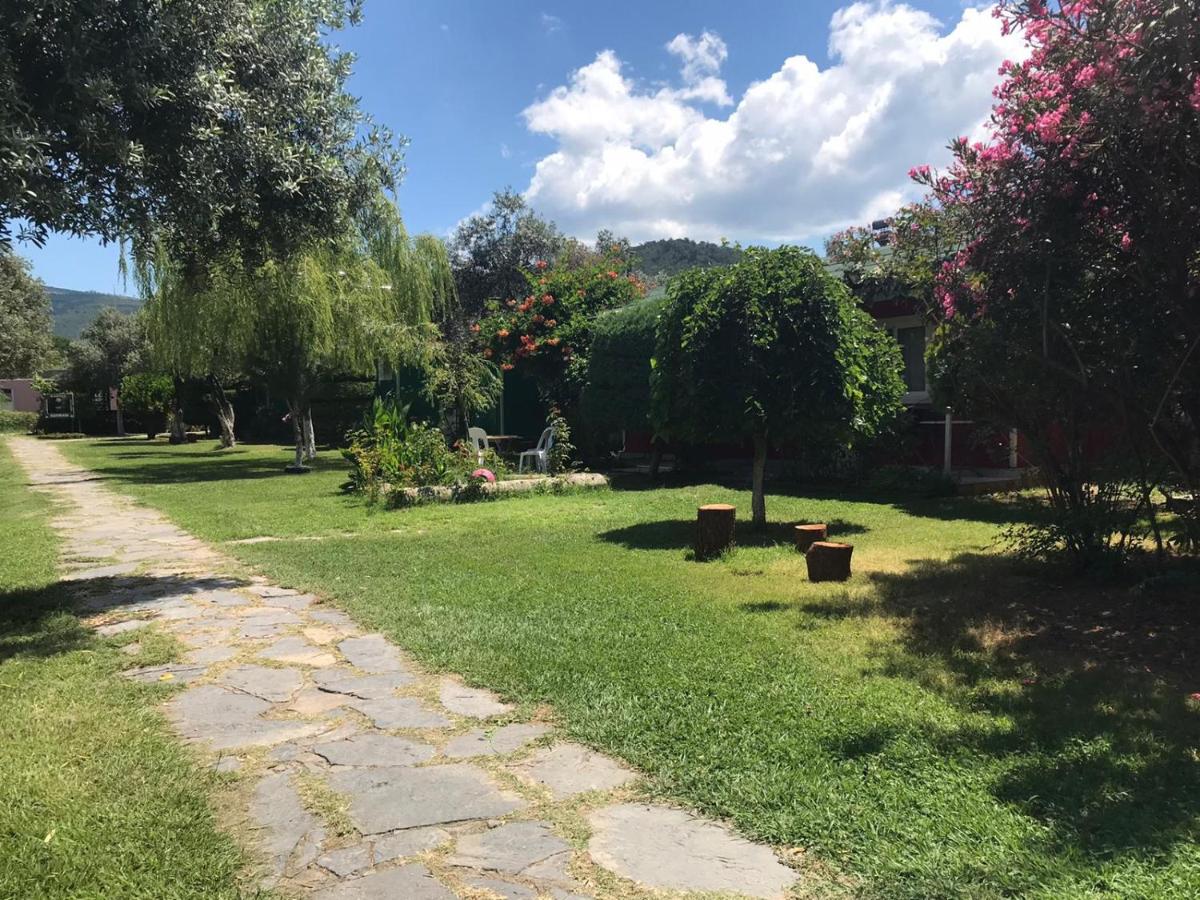 Çiçek Evler Tatil Köyü - Housity