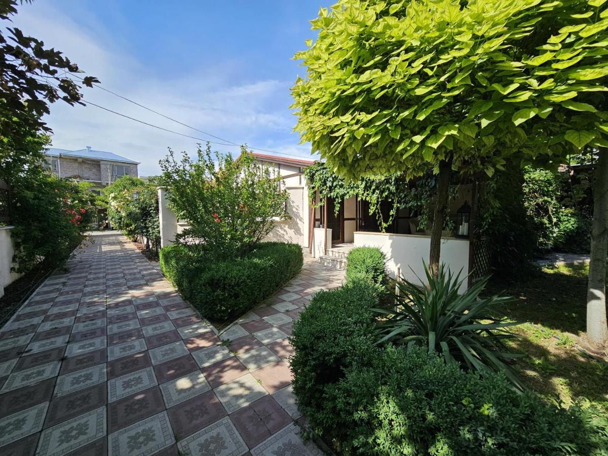 Cross Resort Hotel - Housity