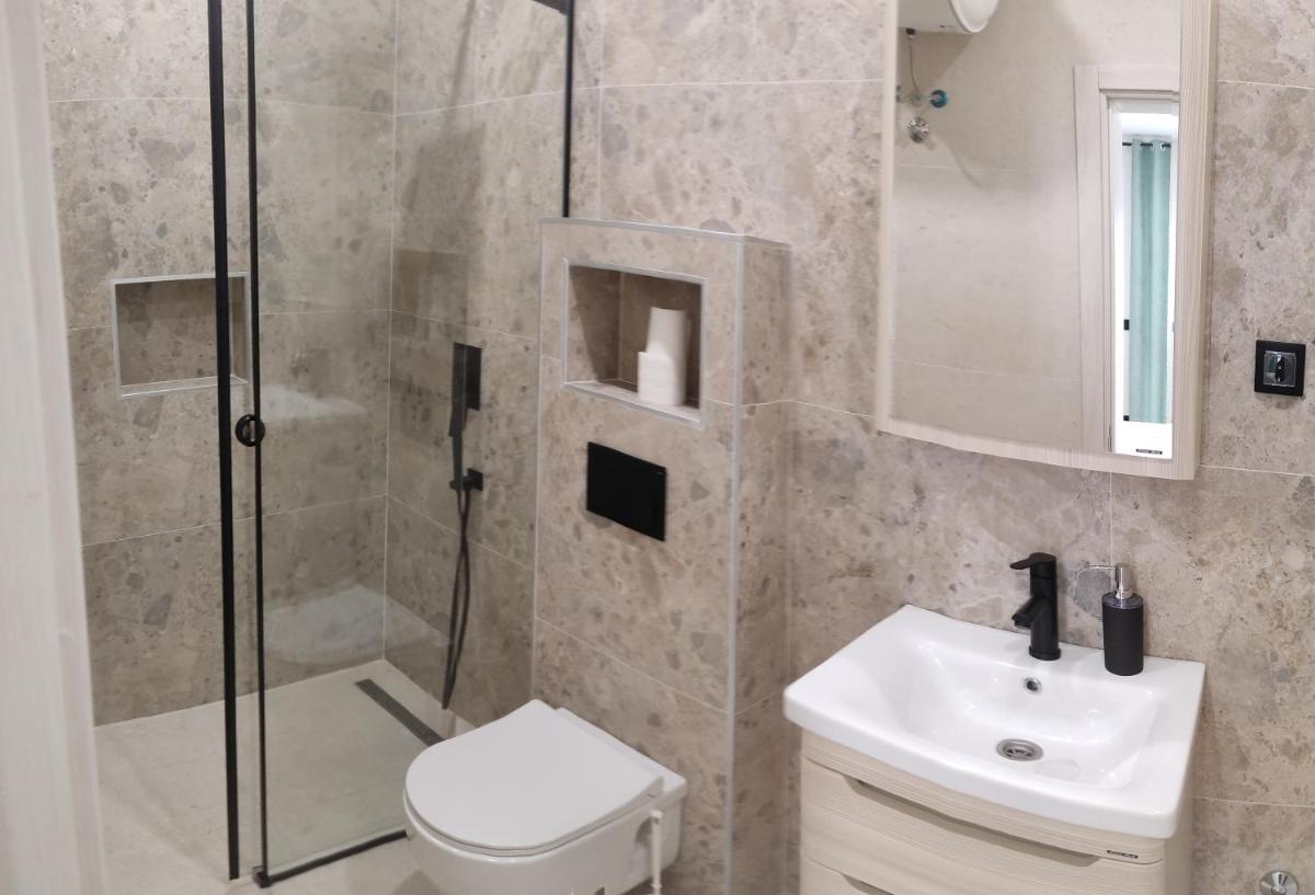 Apartments Cejovic - Housity