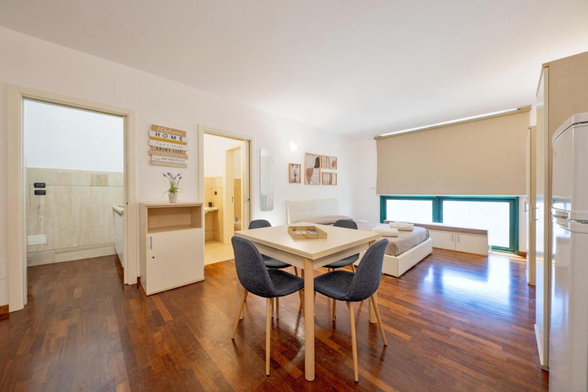 Interno 14 - Housity