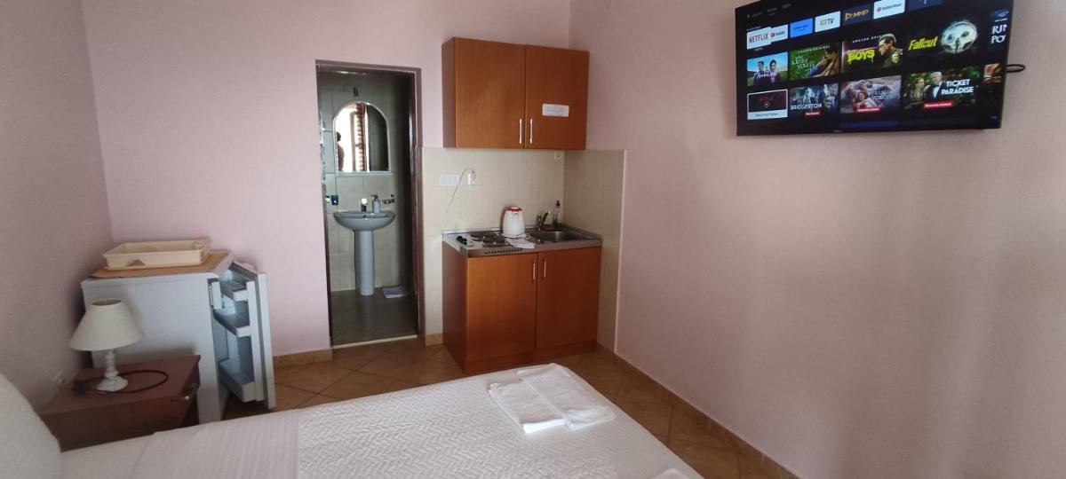 Apartments Cejovic - Housity