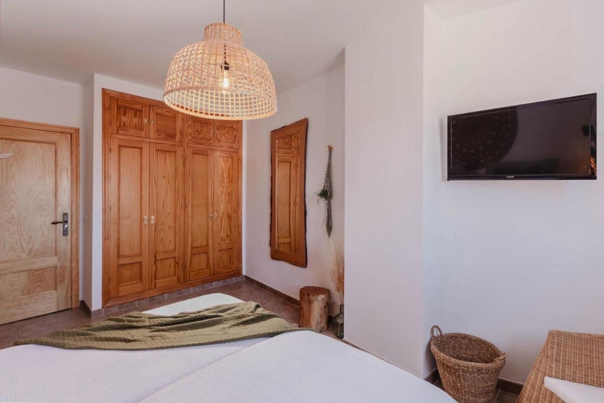 Yanes Bed And Breakfast Ronda - Housity