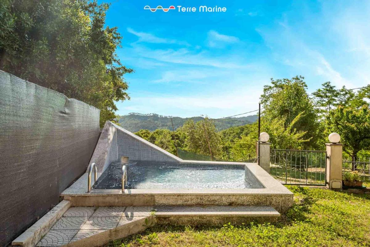Villa Pina - Housity