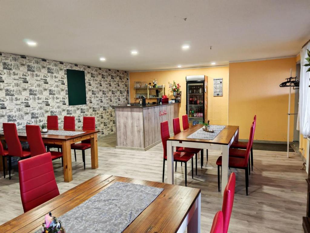 Jeamais Pension - Housity