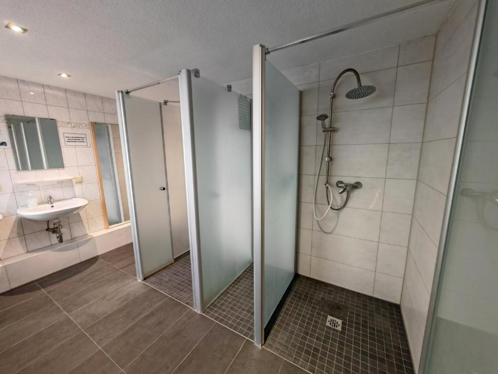 Jeamais Pension - Housity