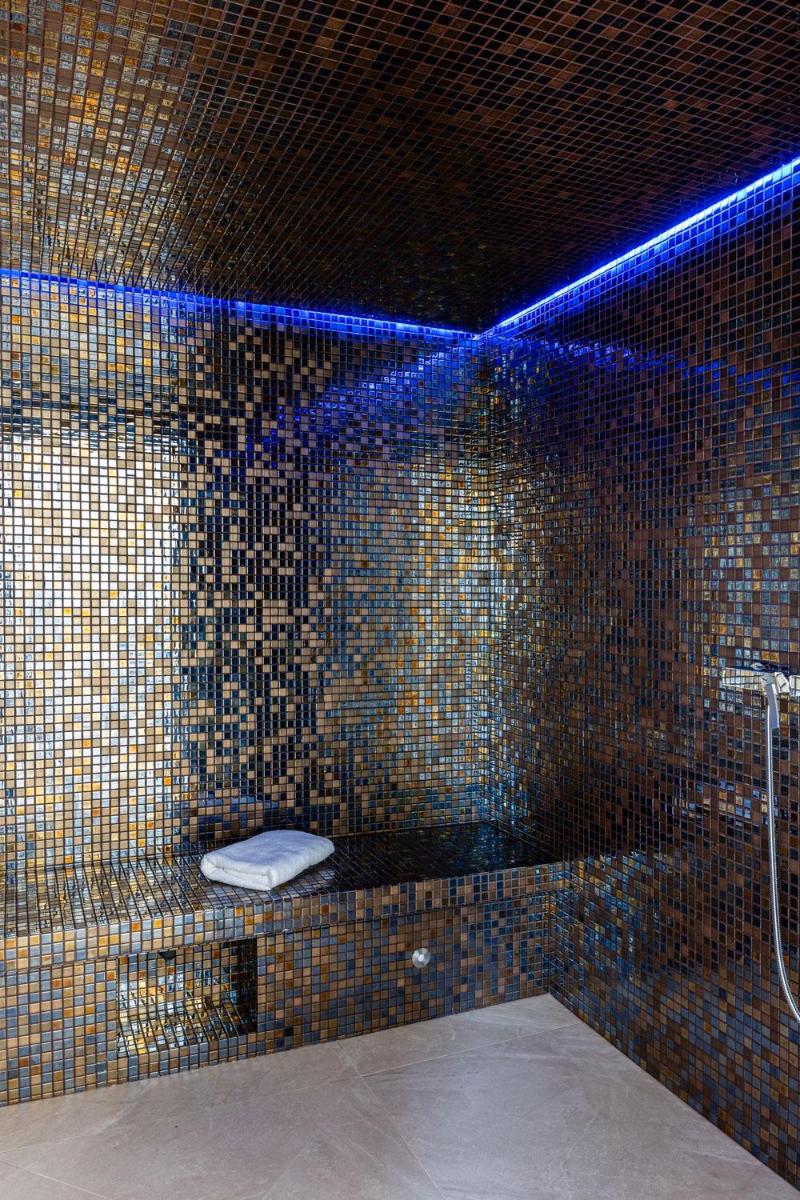 Salle de bains dans l'établissement Mas De La Senancole & Spa