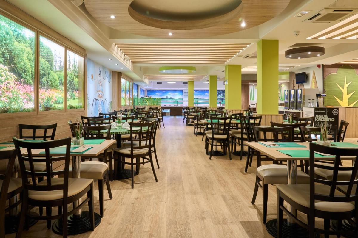Hotel Puerta de Toledo - Housity