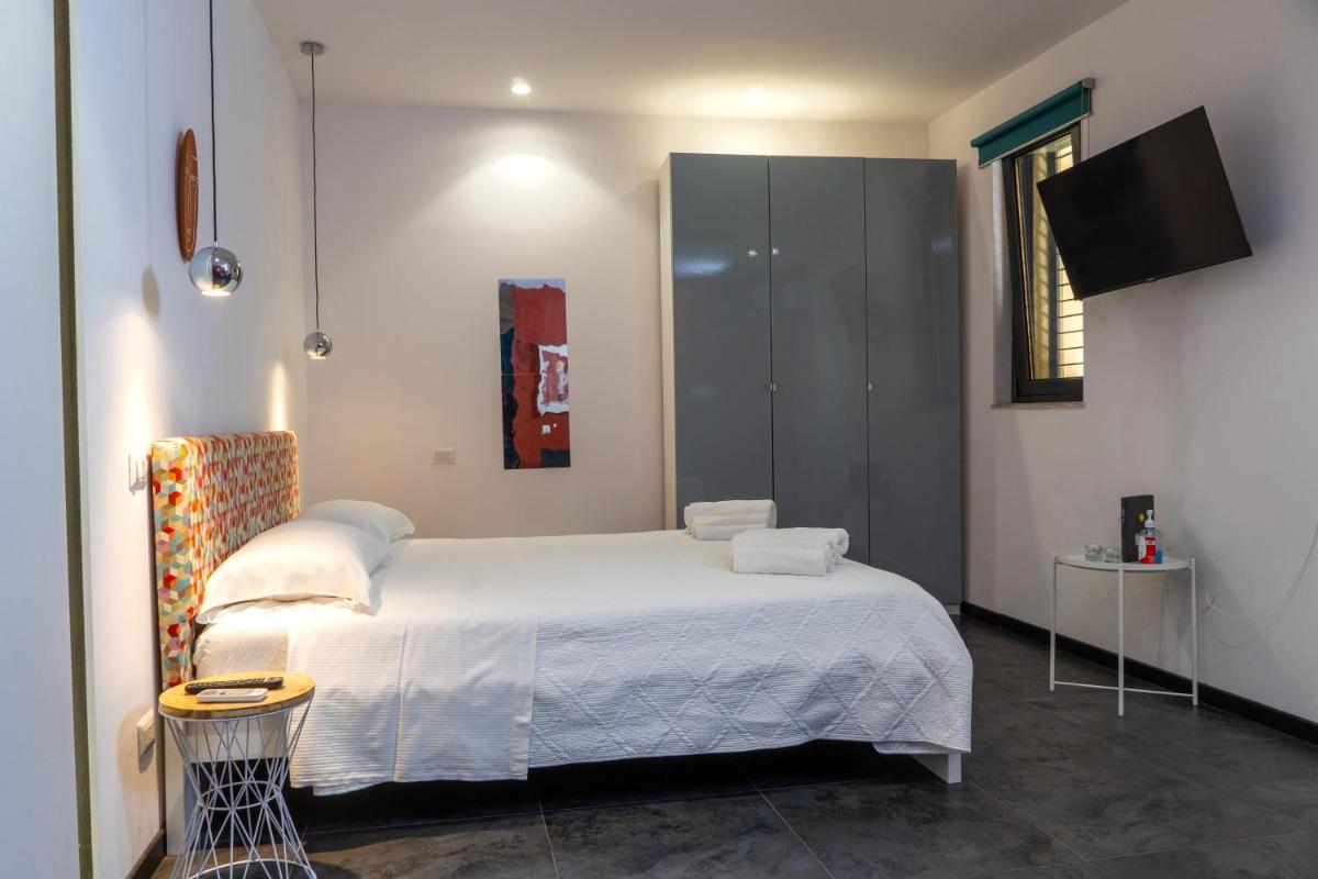 OCUCCHITI Casa Vacanze a Catania - Housity