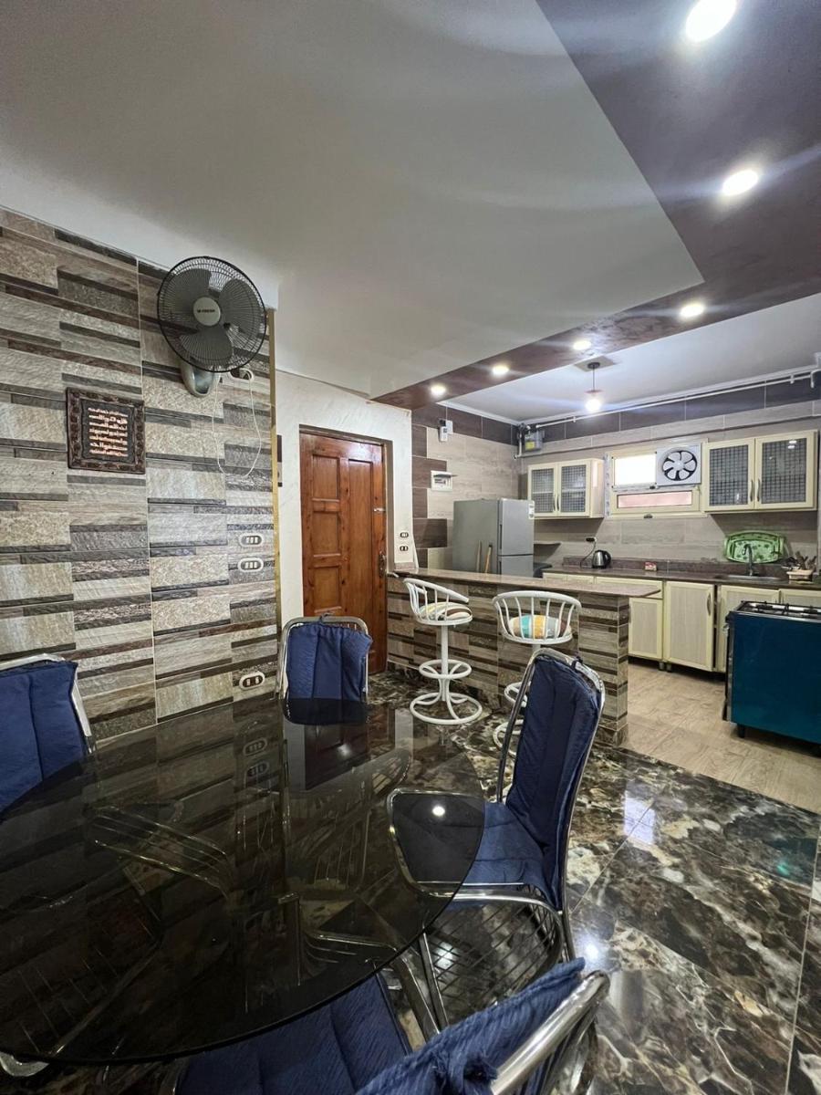 Golden Panorama - Housity