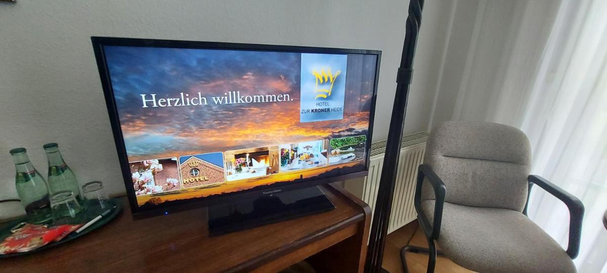 Hotel zur Kroner Heide - Housity