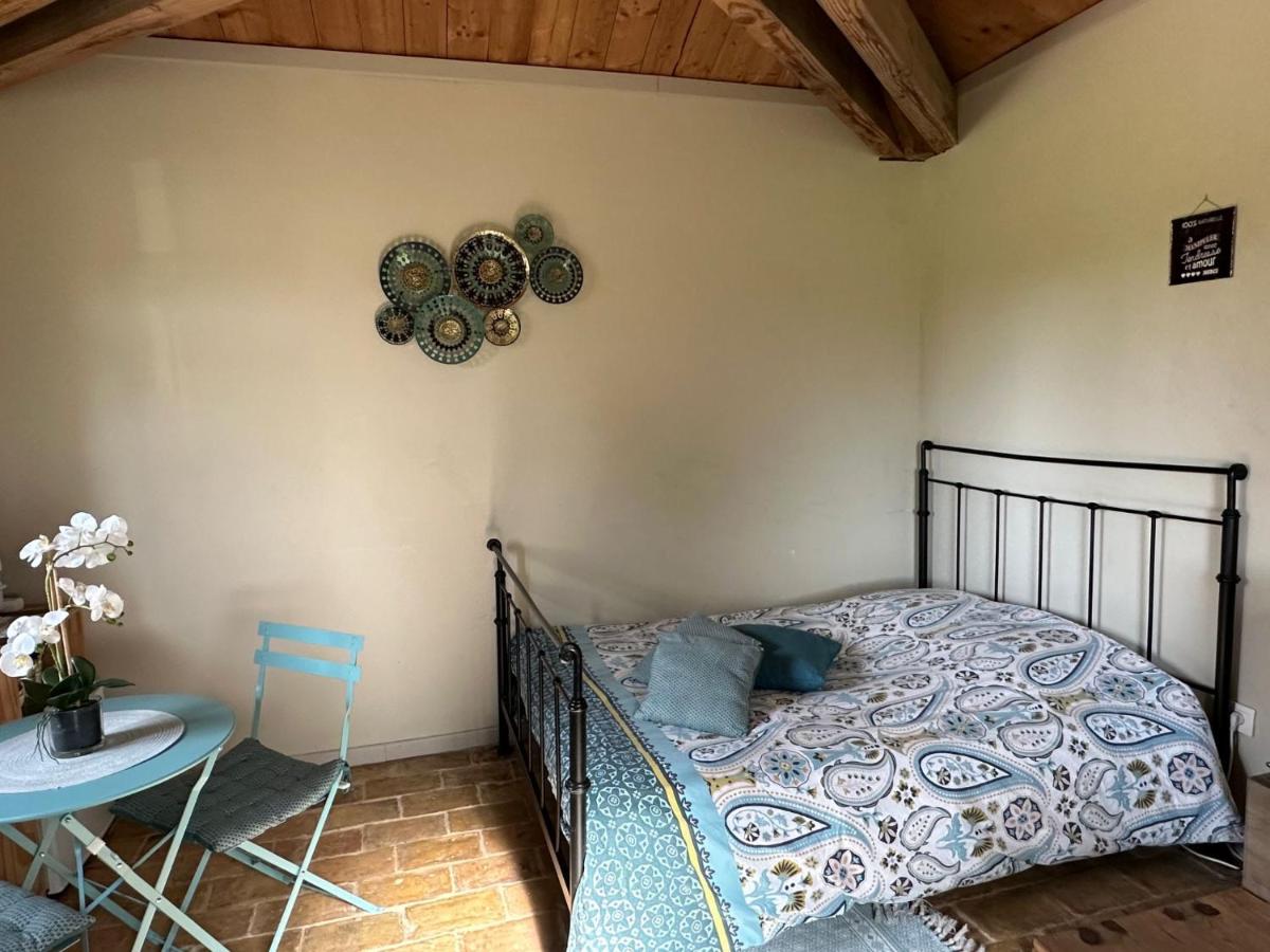 Maisonnette indépendante au calme dans un grand jardin - Housity