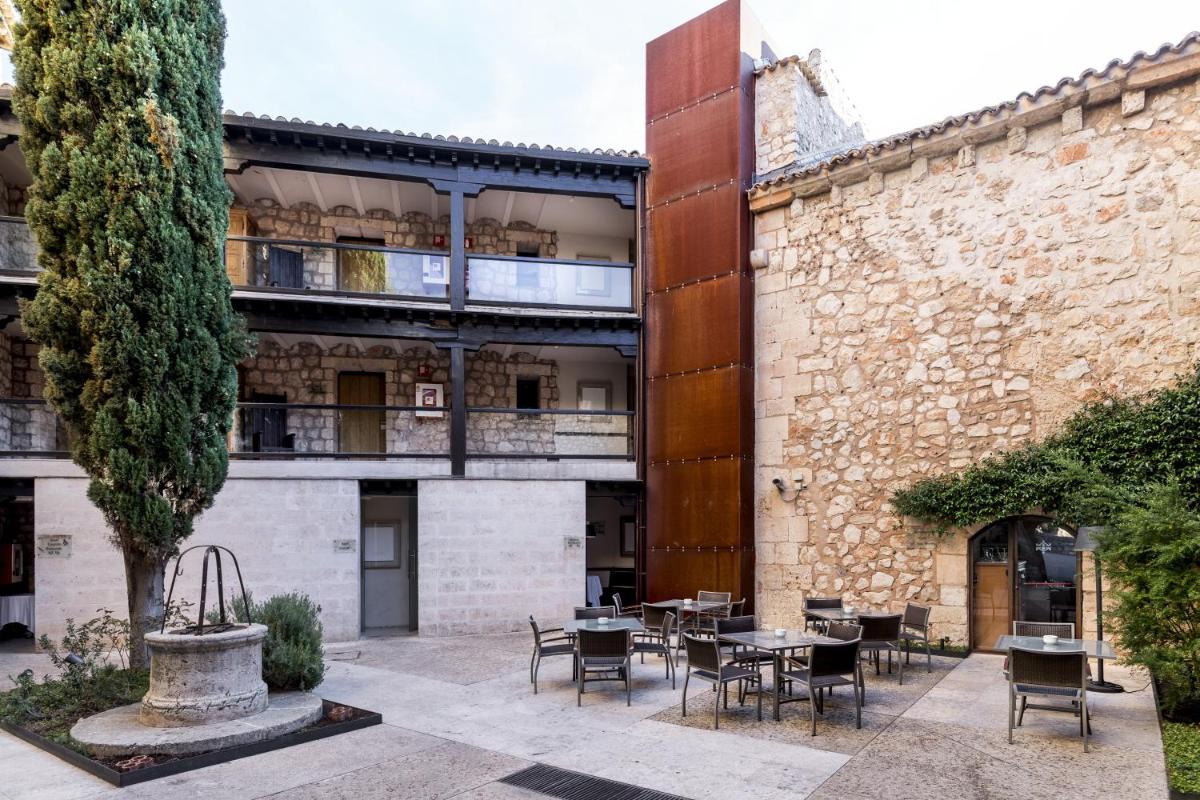 Parador de Alarcón - Housity