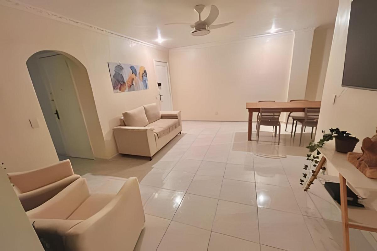 Suite compacta 200m Praia de Copa - Housity