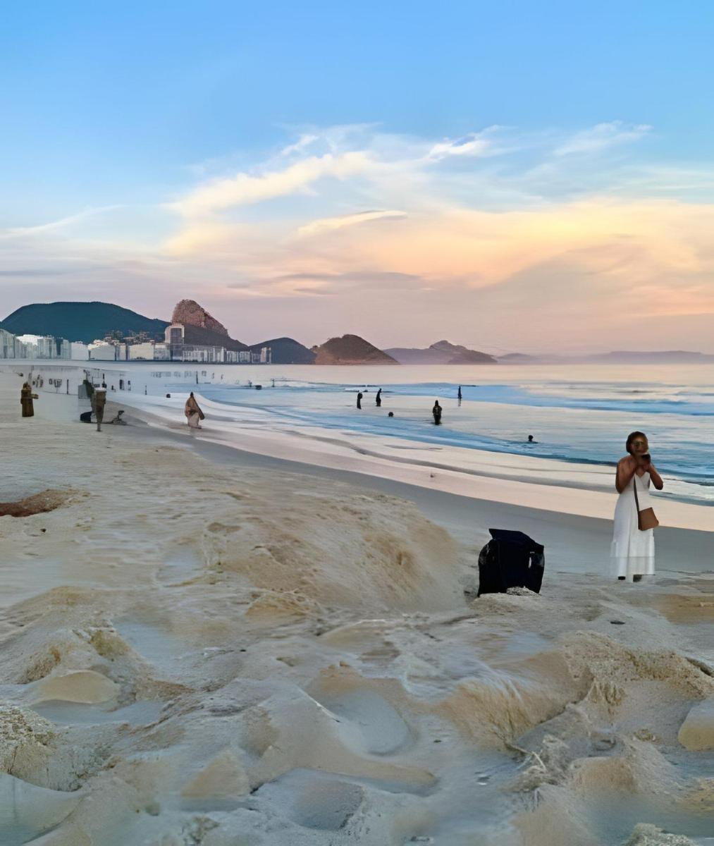 Suite compacta 200m Praia de Copa - Housity