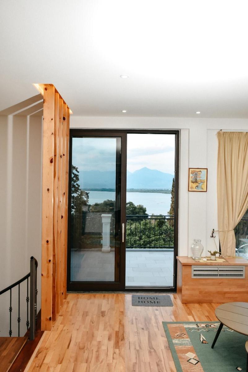 Panoramic View over Shkodra's Lake - Serena Home - Housity