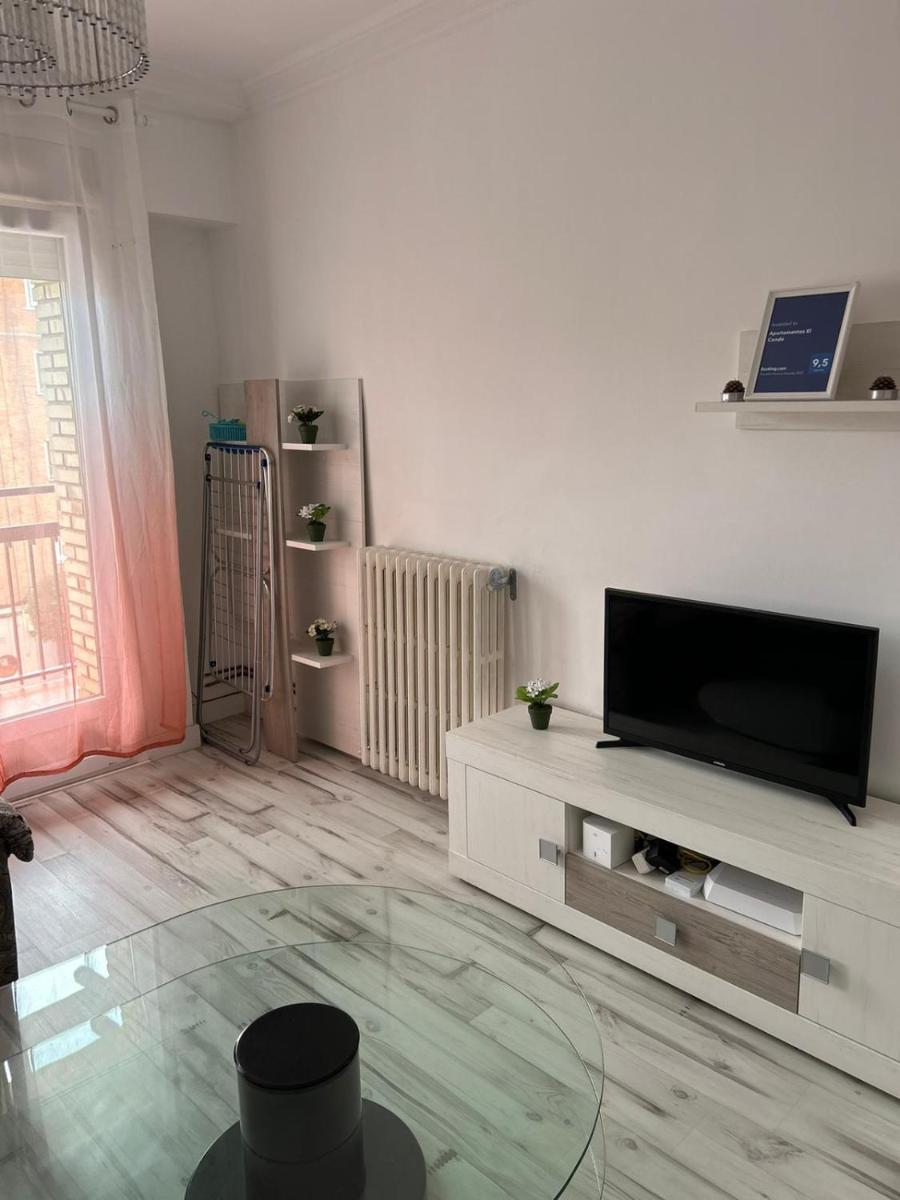 Apartamentos El Conde - Housity