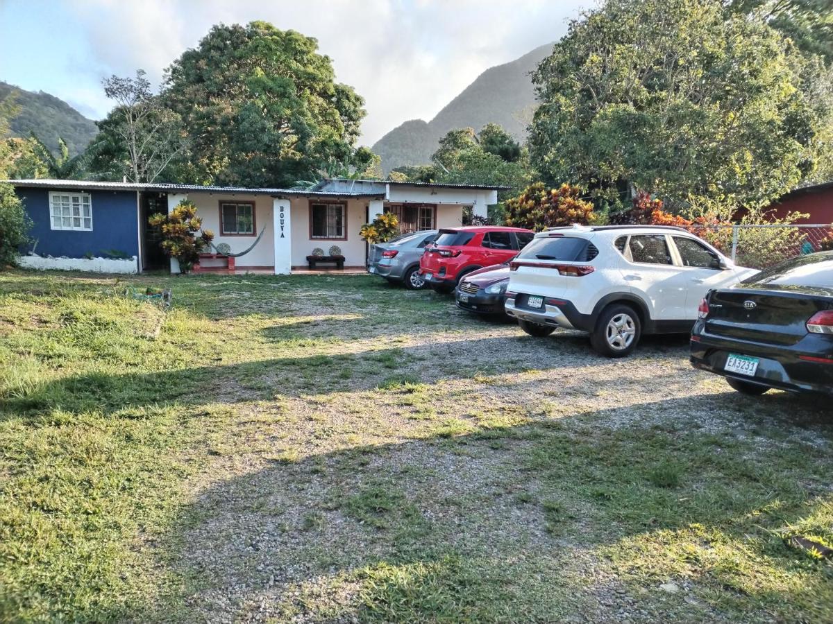 Casa Hostal Bouvá - Housity