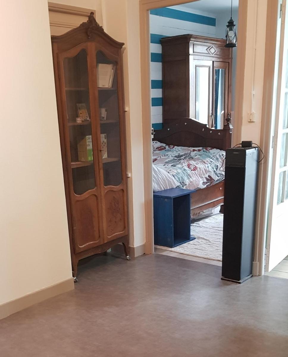 Chez Tchoupi - Housity