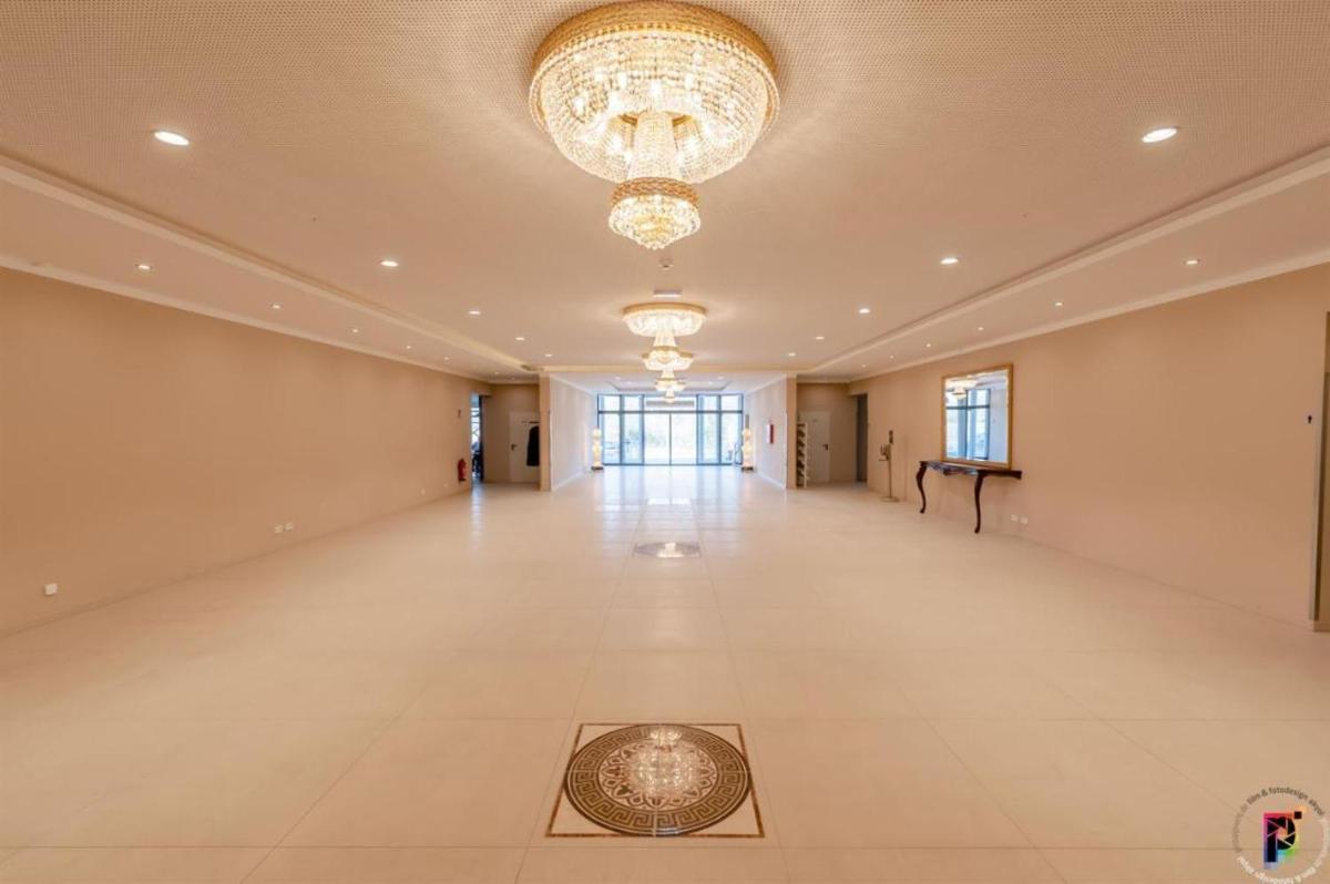 Mein Palace Events&Hotel - Housity