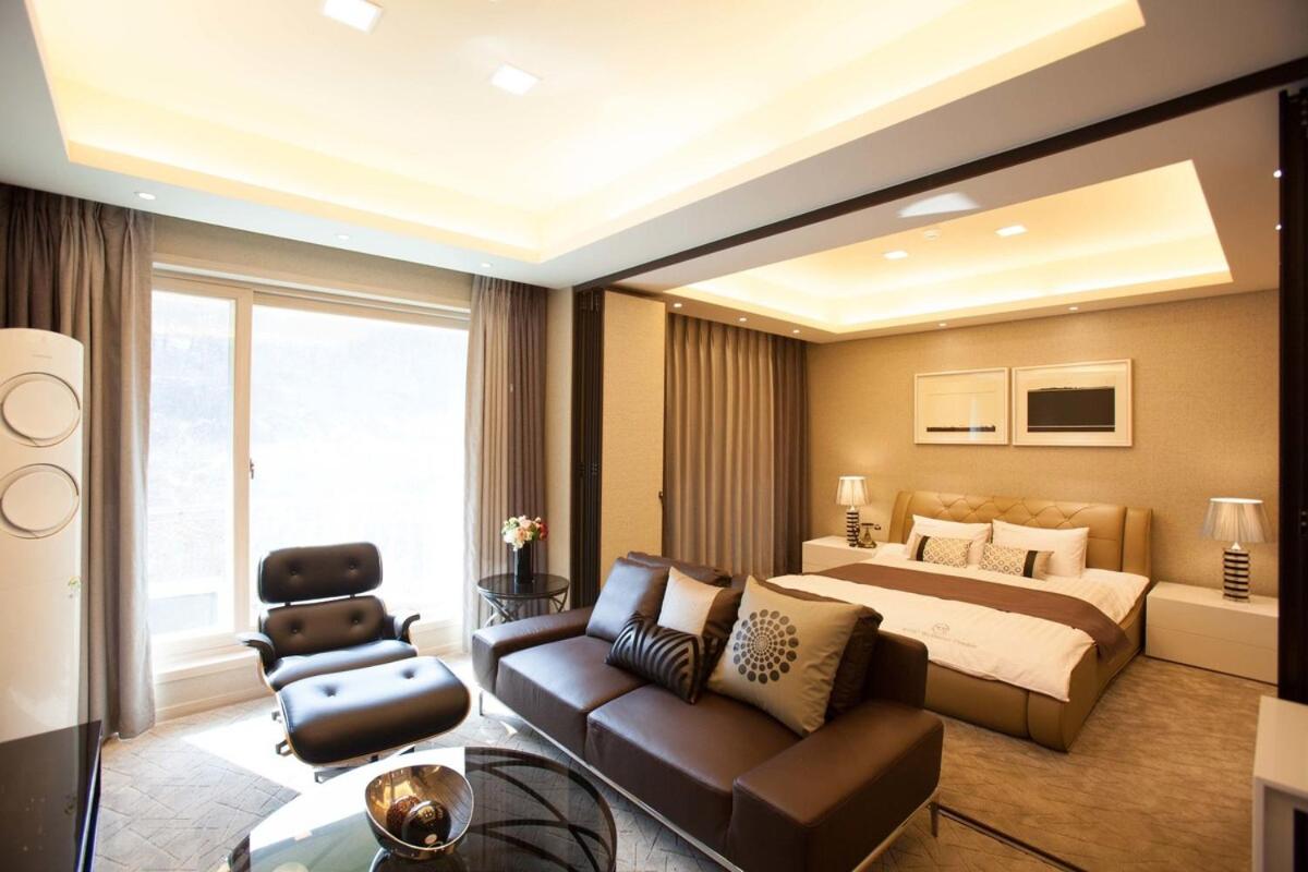 Cheongpyeong Family Hotel Caviar Resort - Housity