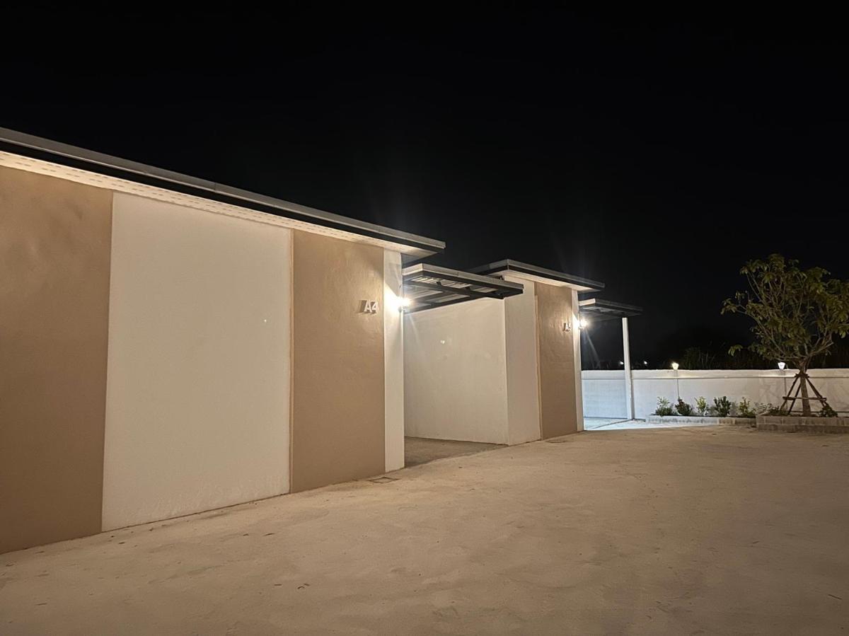 24 Sleep Resort Khlong Luang Hospital - Housity