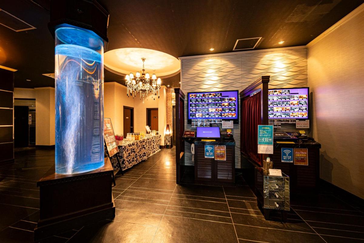 Hotel MINT Osaka Airport - Housity