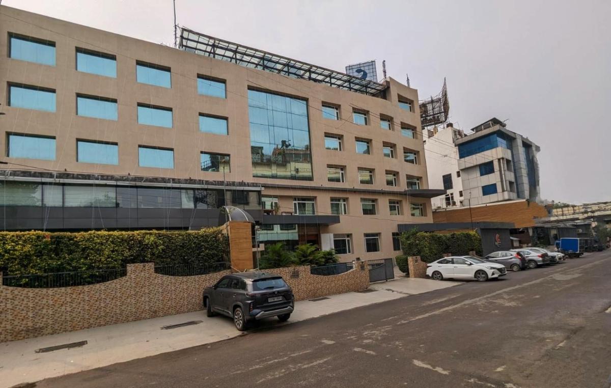 Comfort Inn - Housity