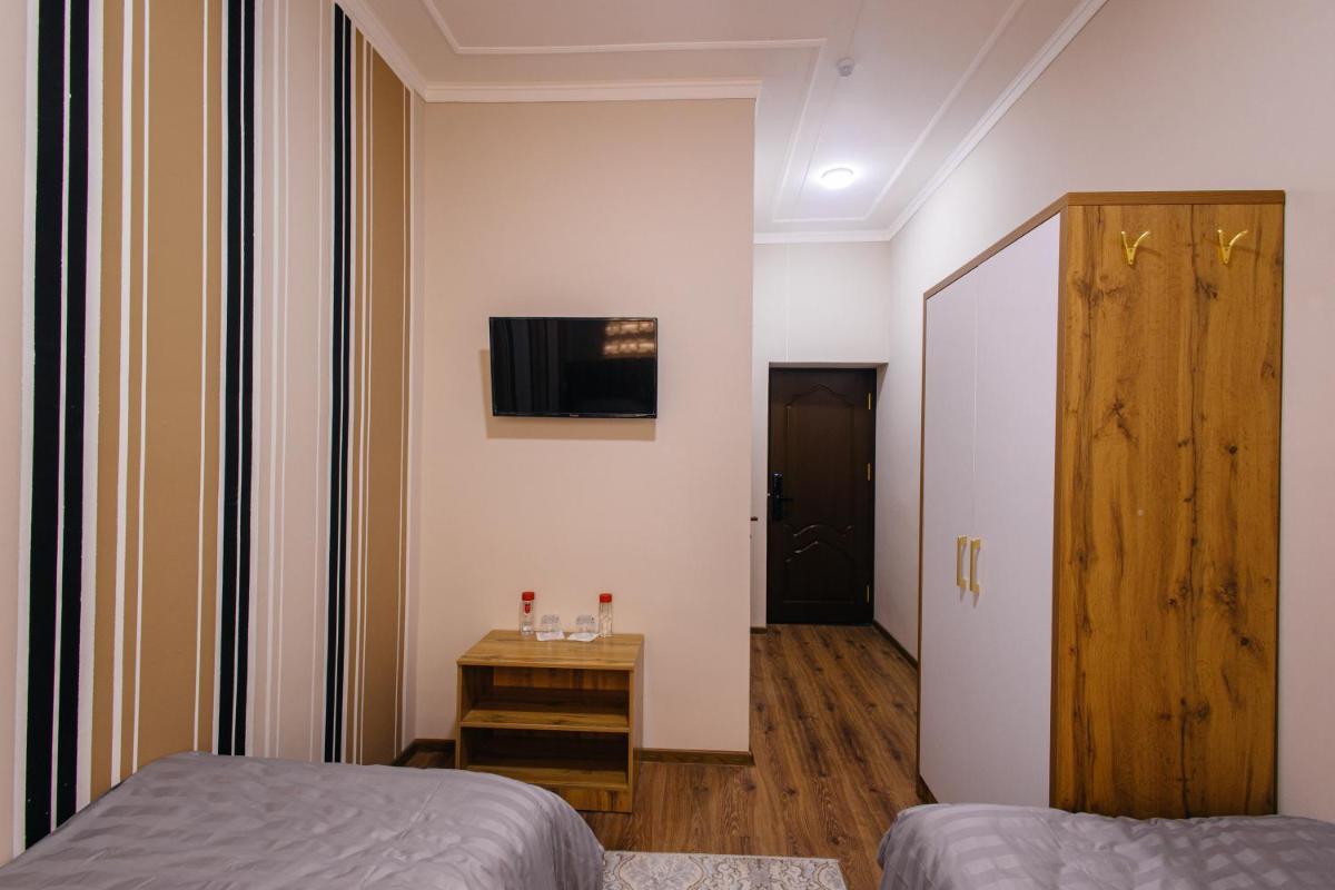 Yodgorlik Hotel - Housity