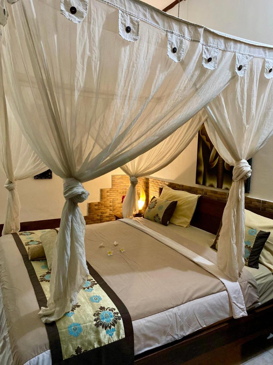 Zoé Bungalows - Housity
