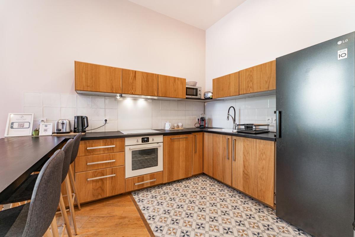 Appartement aux Portes du Jardin Public - Housity