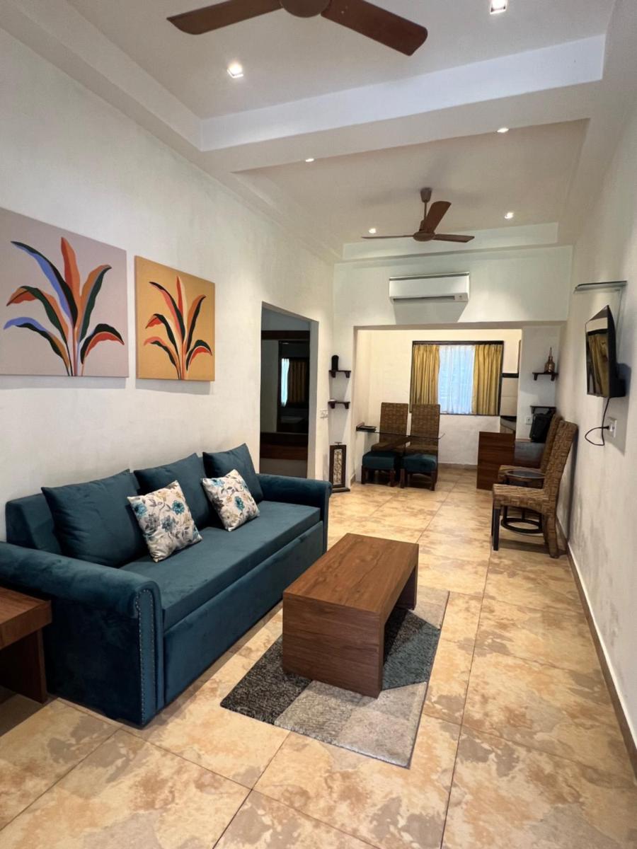 Villa by the Sea - Housity