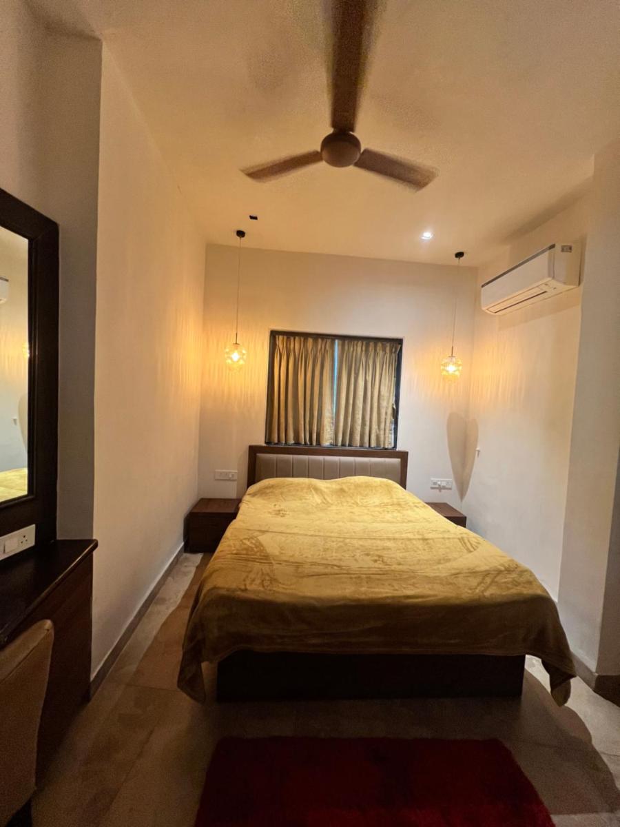 Villa by the Sea - Housity