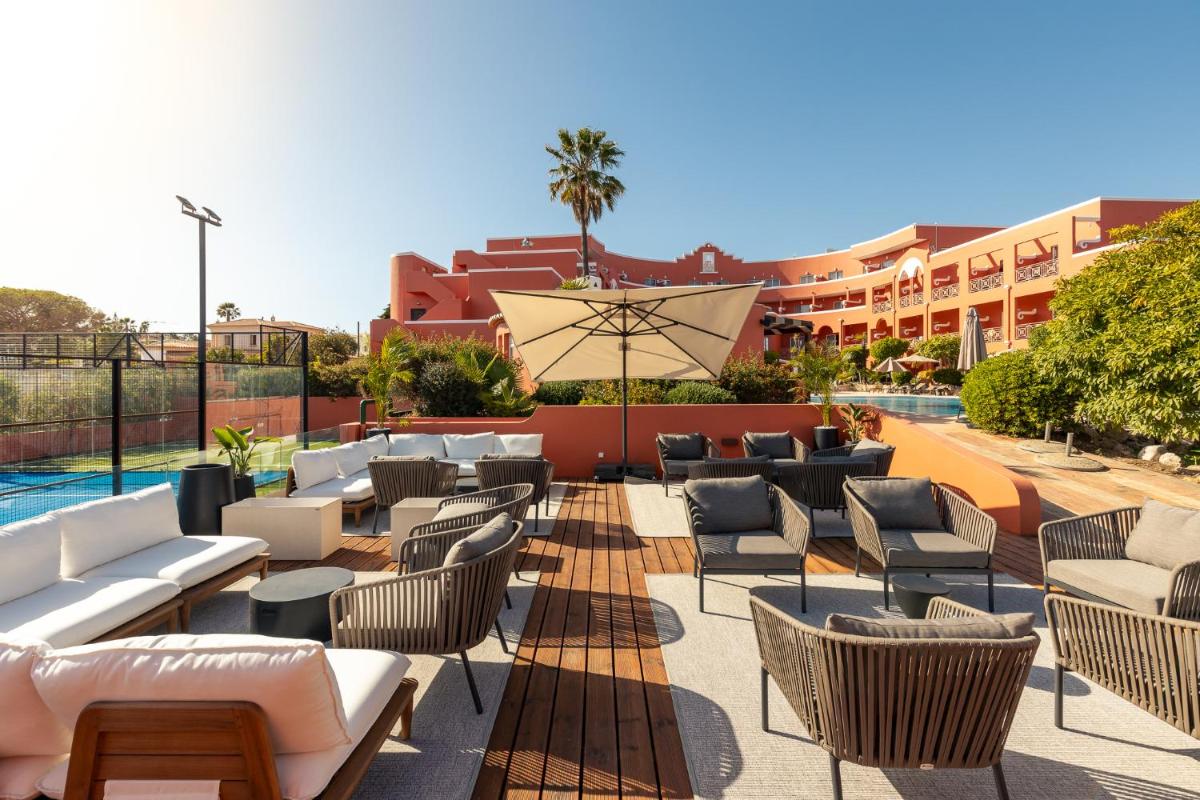 A piscina em ou perto de Belavista Da Luz - Wellness & Lifestyle Hotel
