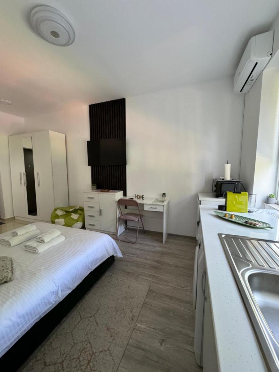 Vert Studio - Housity